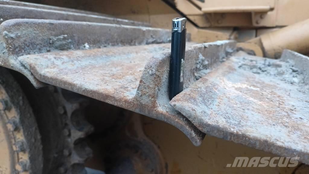 CAT D5H LGP Buldožeri gusjeničari