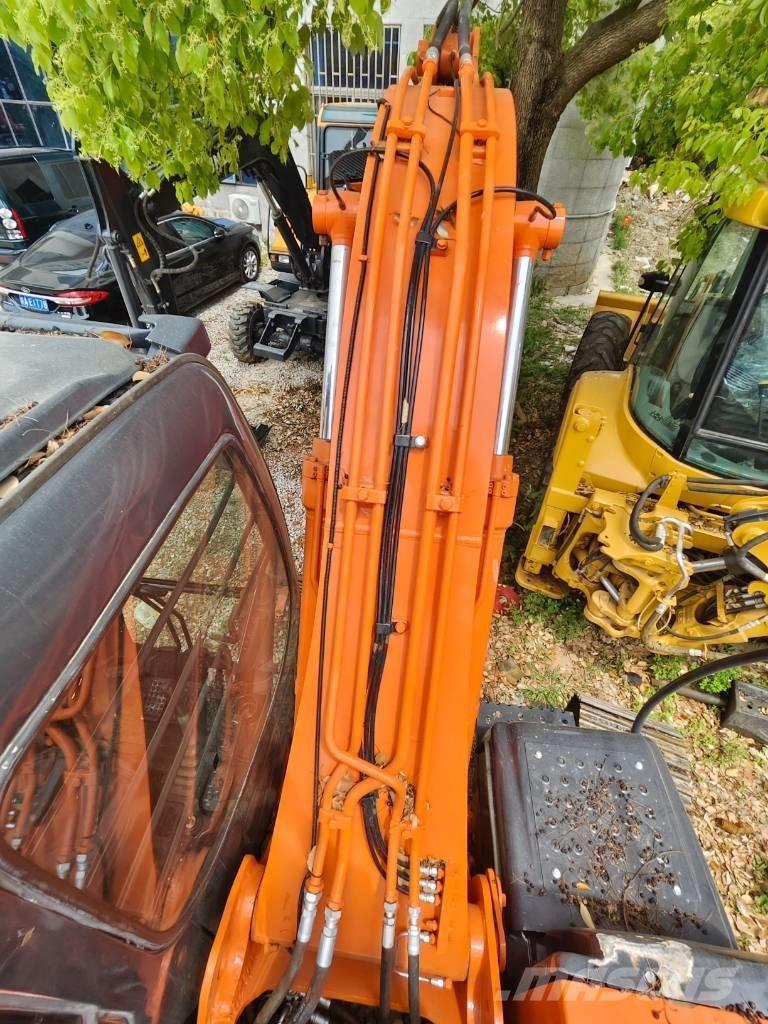 Hitachi ZX 120 Bageri gusjeničari
