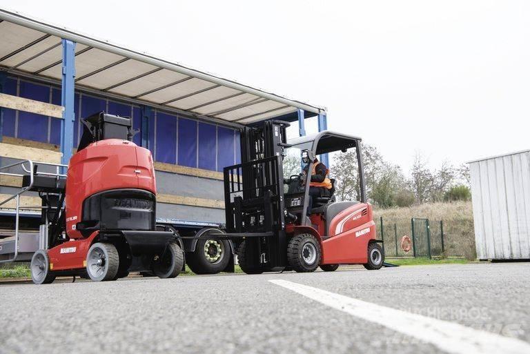Manitou 100 VJR Teleskopski viličari