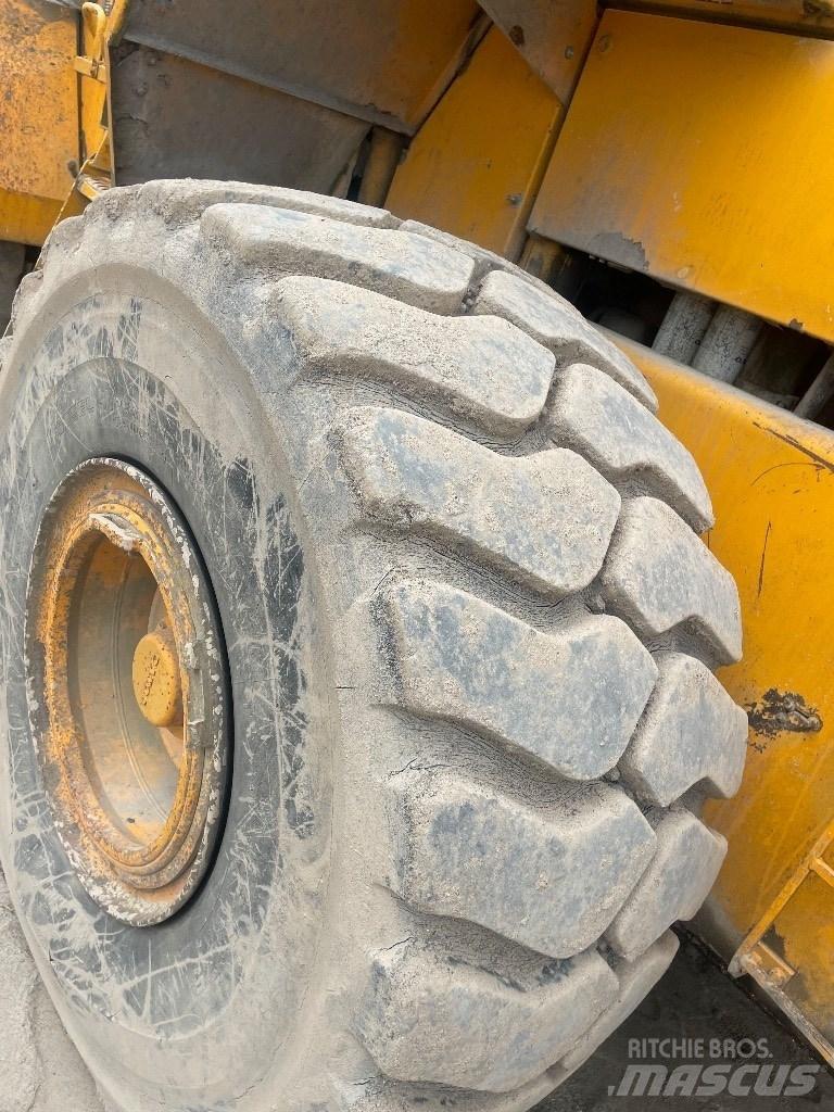 Volvo L 180 C Utovarivači na kotačima