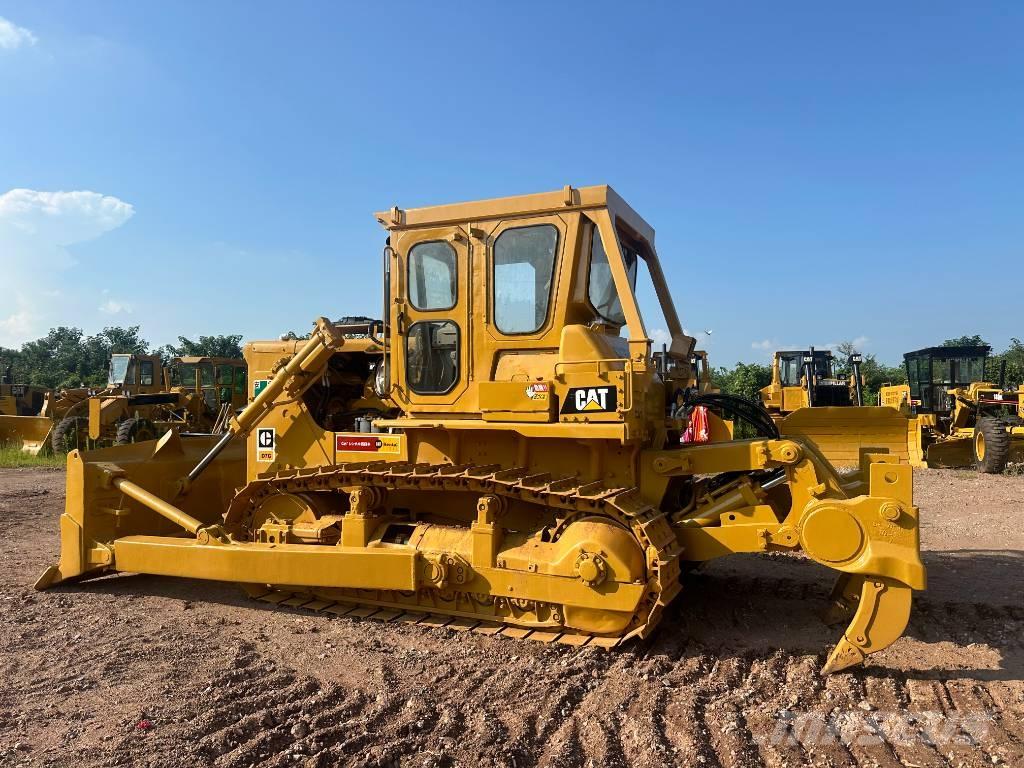 CAT D 7 G Buldožeri gusjeničari