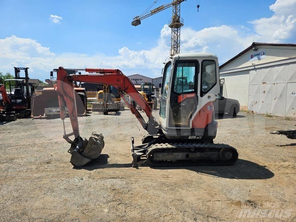 Kubota U 25 Mini bageri <7t