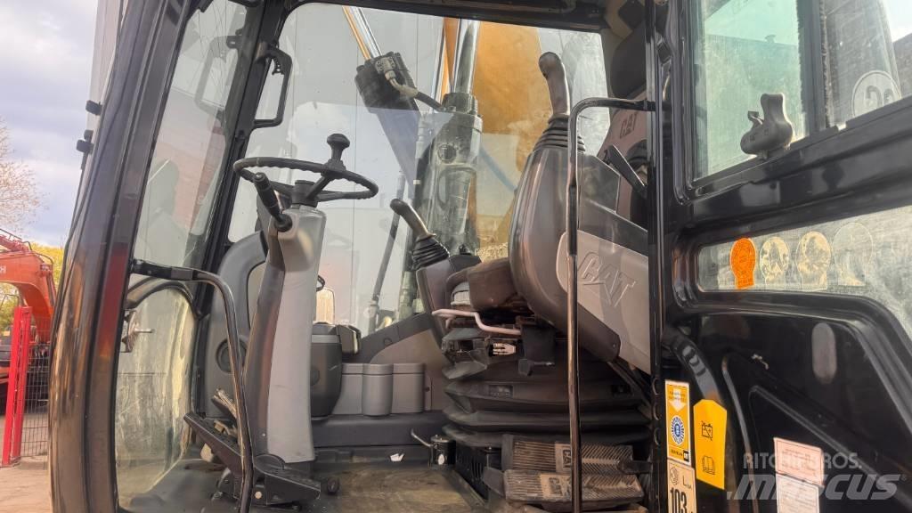 CAT M 316 D Bageri na kotačima