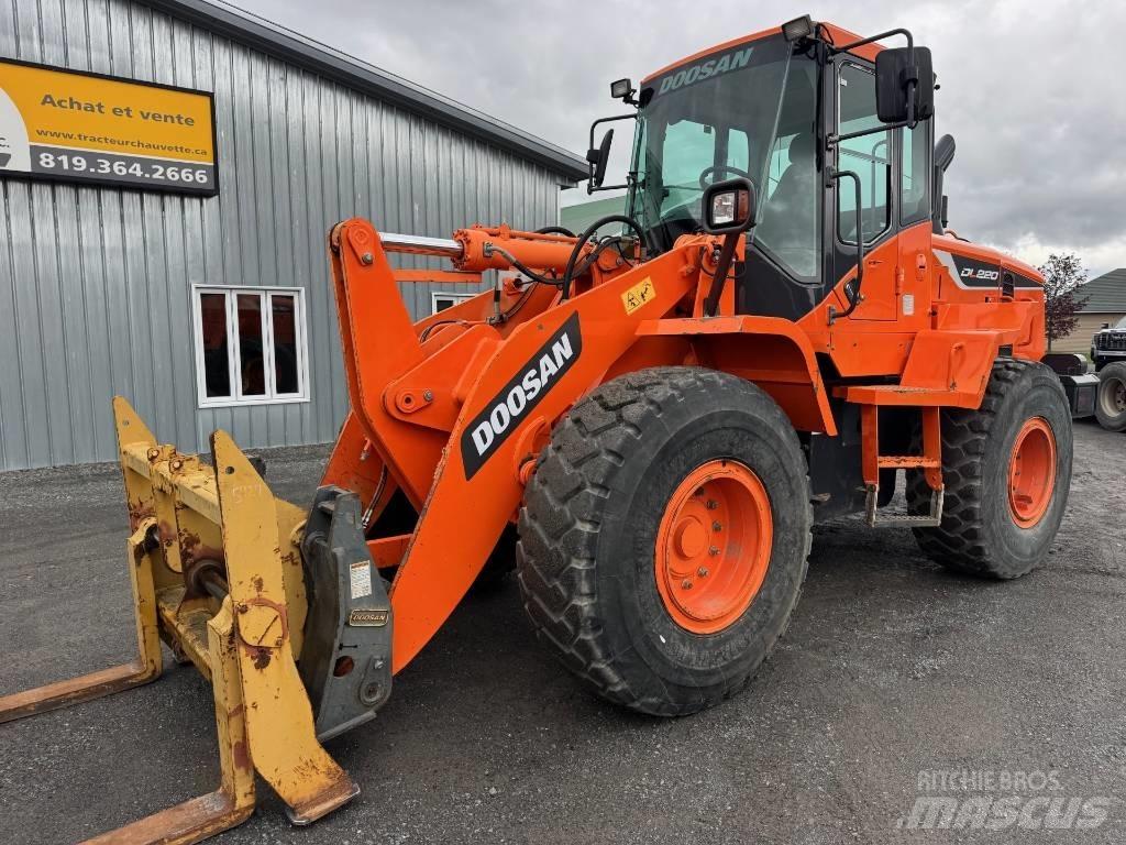 Doosan DL220-5 Utovarivači na kotačima