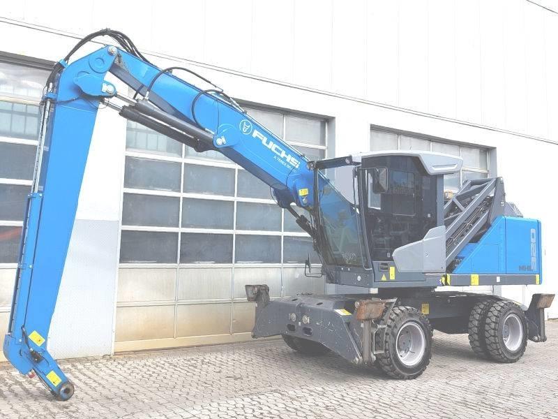 Fuchs MHL 320 F Bageri za manipuliranje materijalom / otpadom