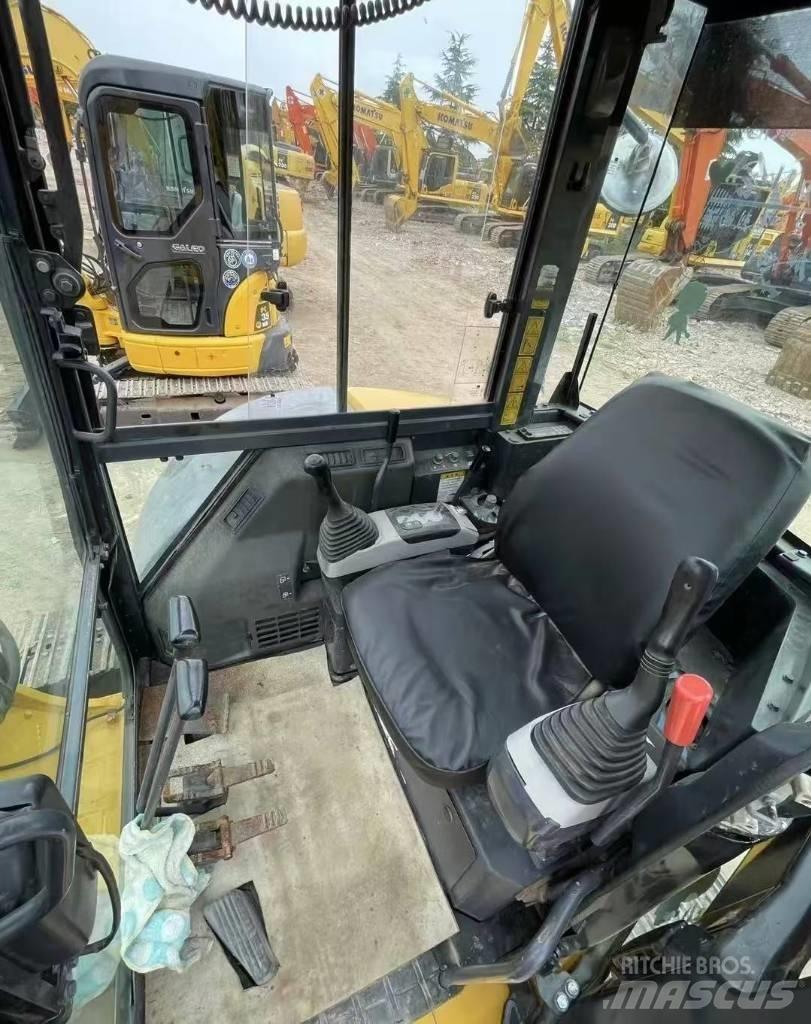 Komatsu PC 55 Mini bageri <7t