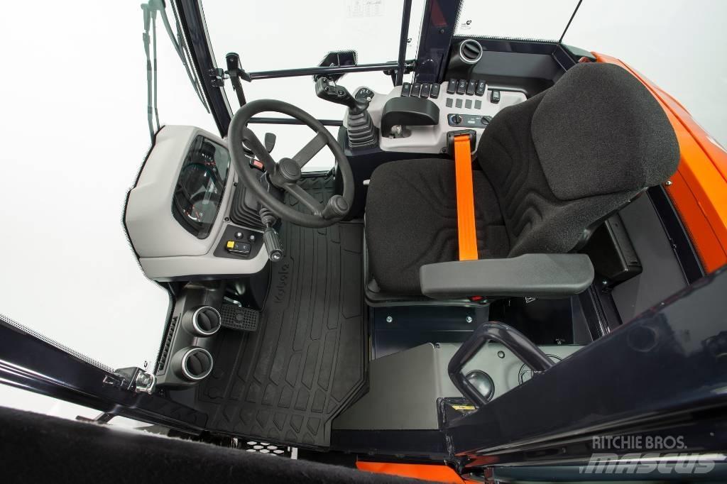 Kubota R 090 Utovarivači na kotačima