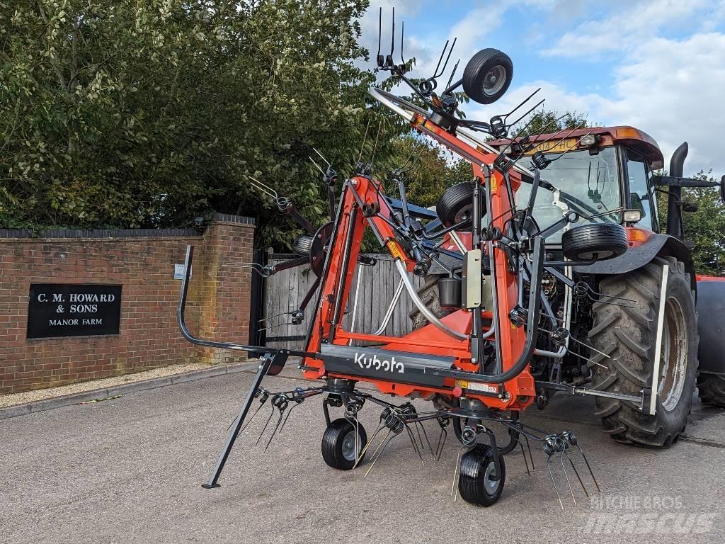 Kubota TE6576 Okretači i sakupljači sijena