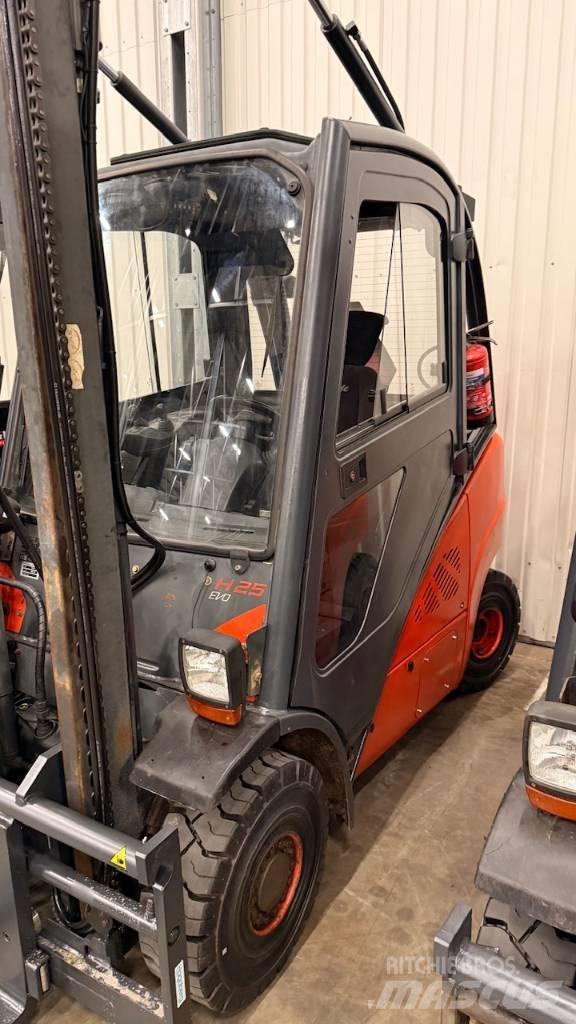 Linde H25D-02 Dizelski viličari