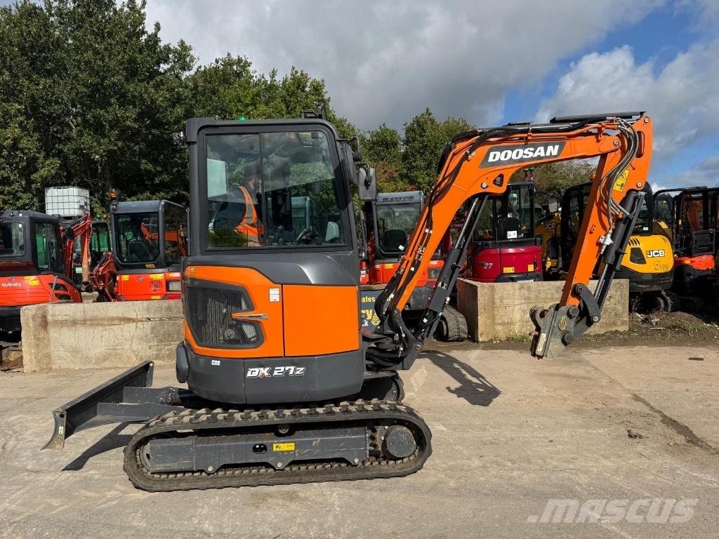 Doosan DX27Z-7 Mini bageri <7t