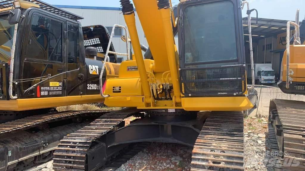 Komatsu PC 200 Bageri gusjeničari
