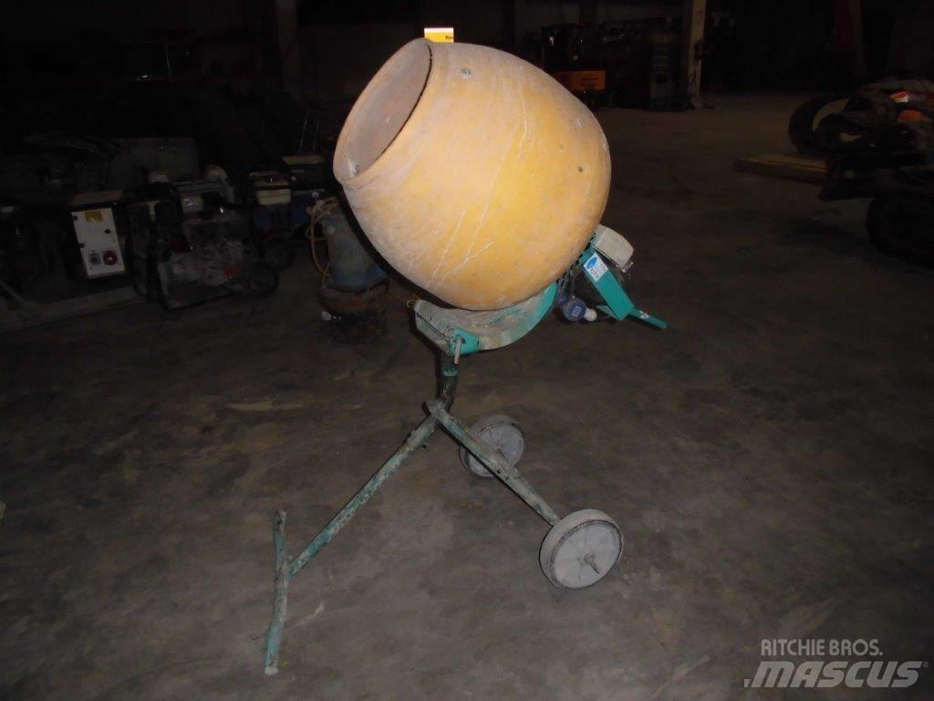 Imer MINIBETA HDPE Betonski/ žbukarski mikseri