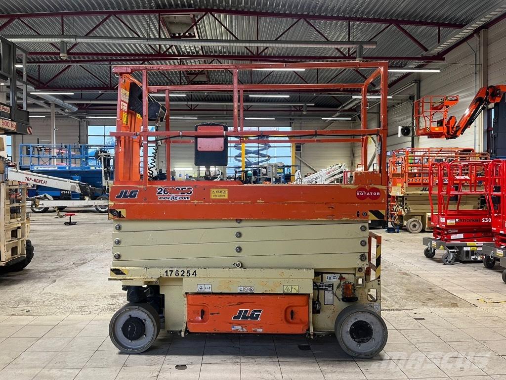 JLG 2630 ES Škaraste platforme