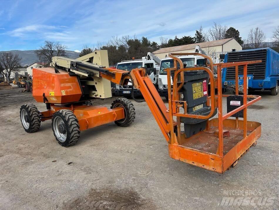 JLG 340 AJ Zglobne podizne platforme