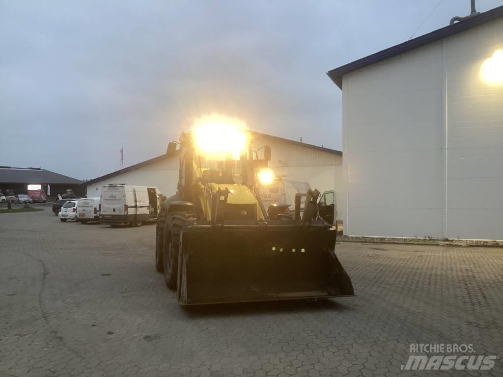 New Holland B 115 C Utovarni rovokopači