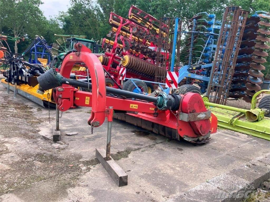 Kuhn TBE 210 Kosilice za pašnjak