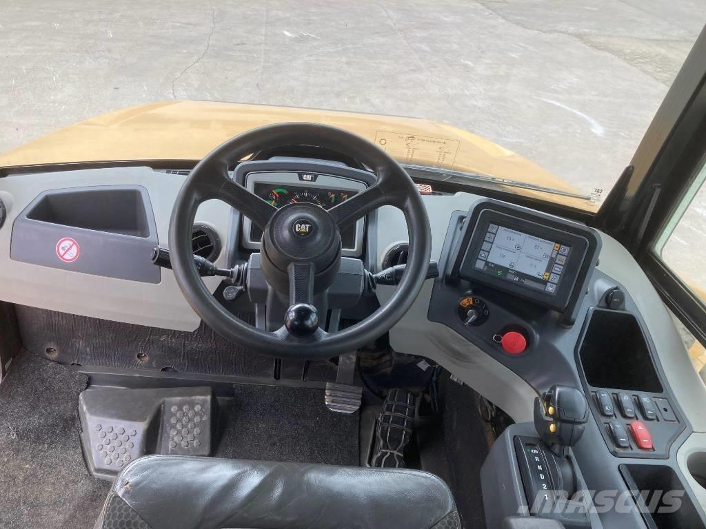 CAT 745 Zglobni demperi