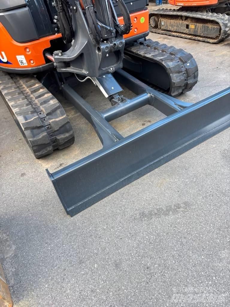 Hitachi ZX 55 U-6 Mini bageri <7t