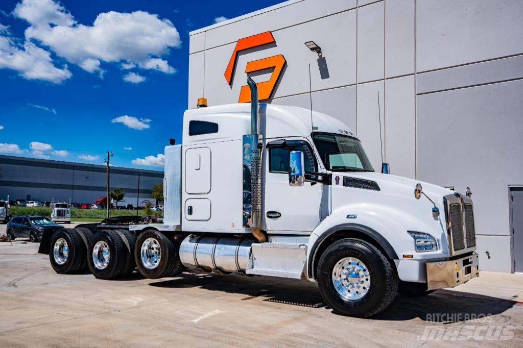 Kenworth T 880 Traktorske jedinice