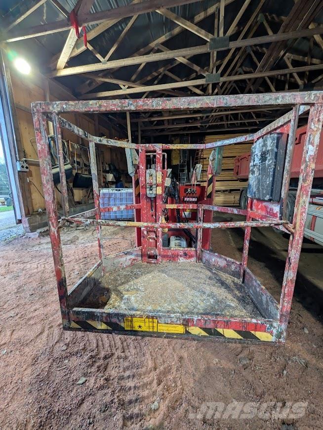 Leguan 125 Vertikalne radne podizne platforme