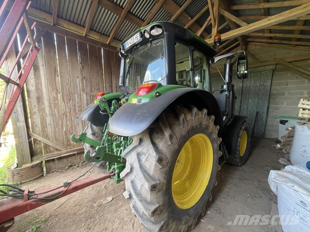 John Deere 6110M Traktori