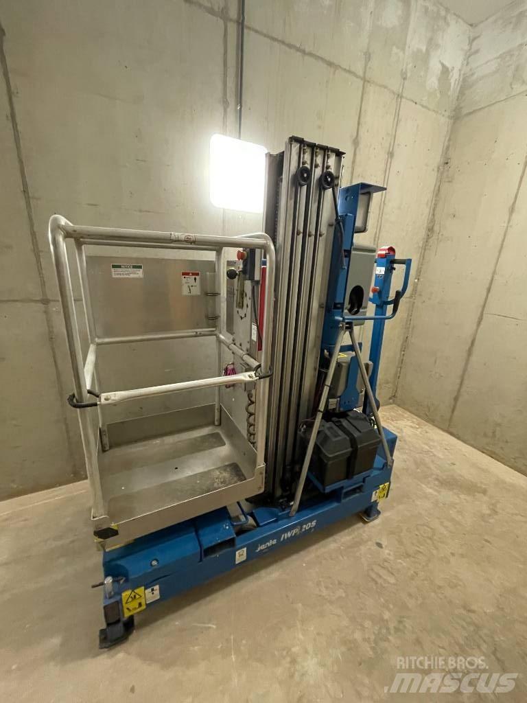 Genie IWP 20 S Vertikalne radne podizne platforme
