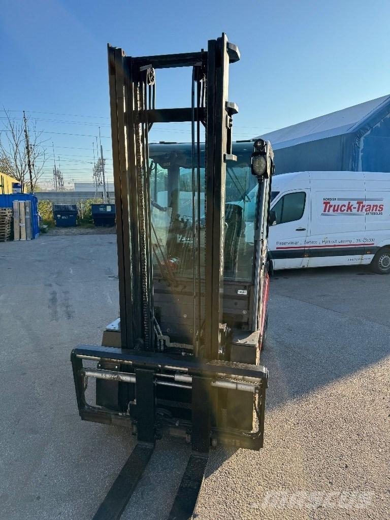 Toyota 02-8FDF25 Dizelski viličari