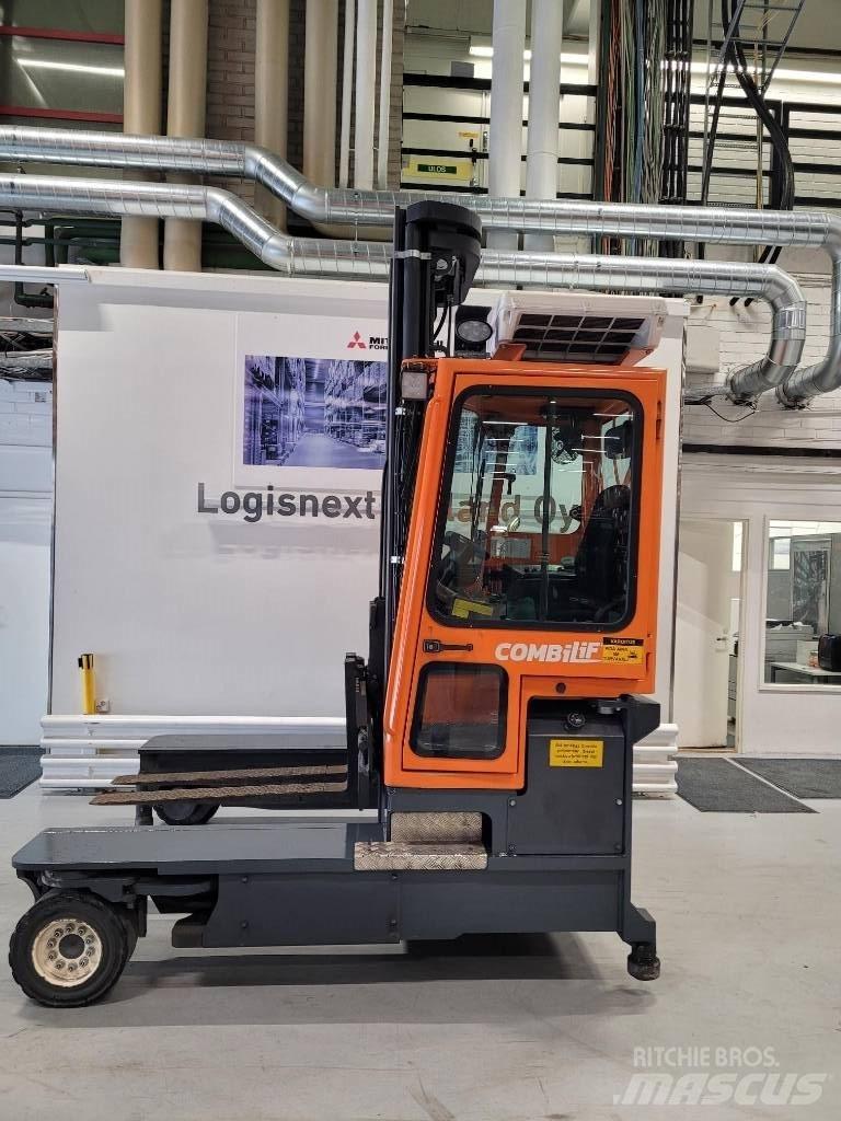 Combilift C 4000 Viličari sa 4-stranskim dohvatom