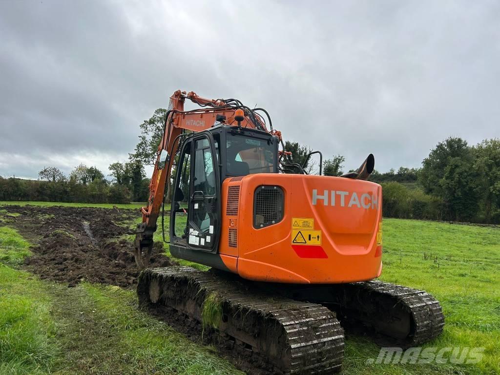 Hitachi ZX135-5 Bageri gusjeničari