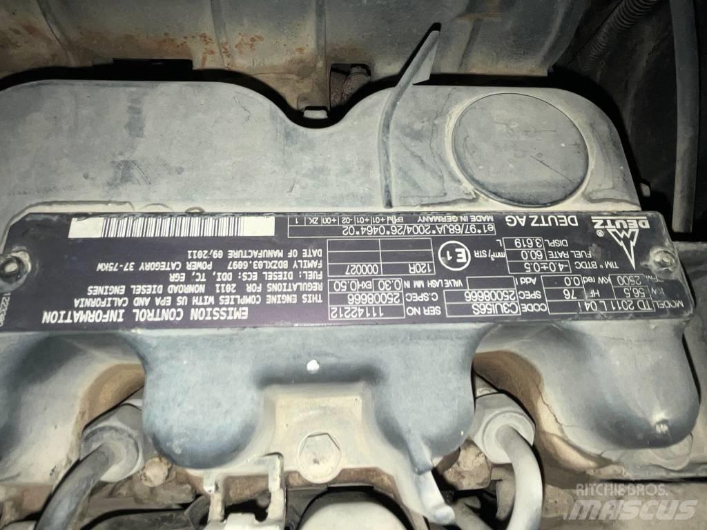 JCB 409 Utovarivači na kotačima