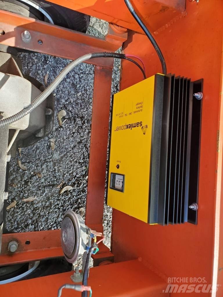  Pack Mule PC3004SA Vučna vozila