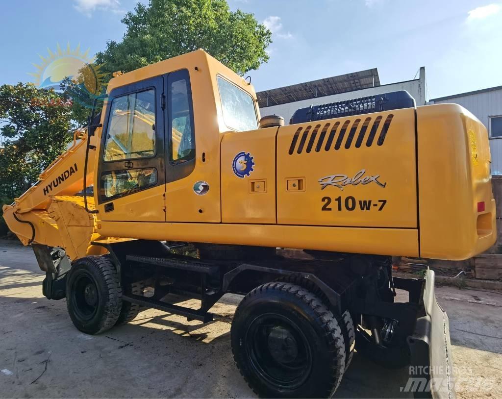 Hyundai R210W-7 Bageri na kotačima