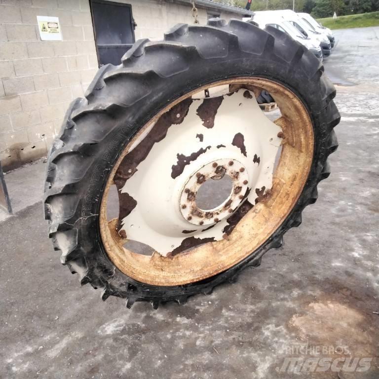 Taurus 9.5R44 Gume, kotači i naplatci
