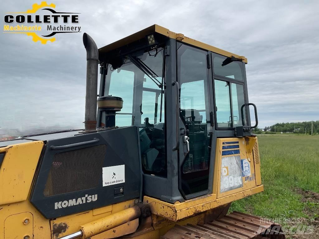 Komatsu D 39 EX-21 A Buldožeri gusjeničari