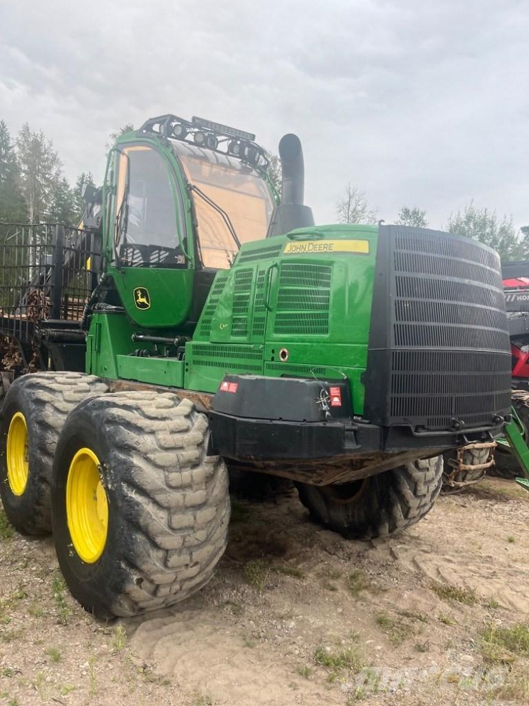 John Deere 1910G Forvarderi