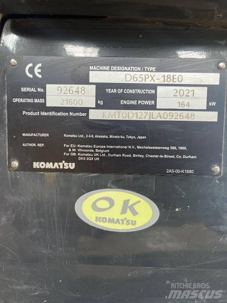 Komatsu D65PX-18E0 Buldožeri gusjeničari
