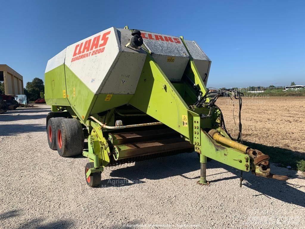 CLAAS Quadrant 2200 Balirke za kockaste bale