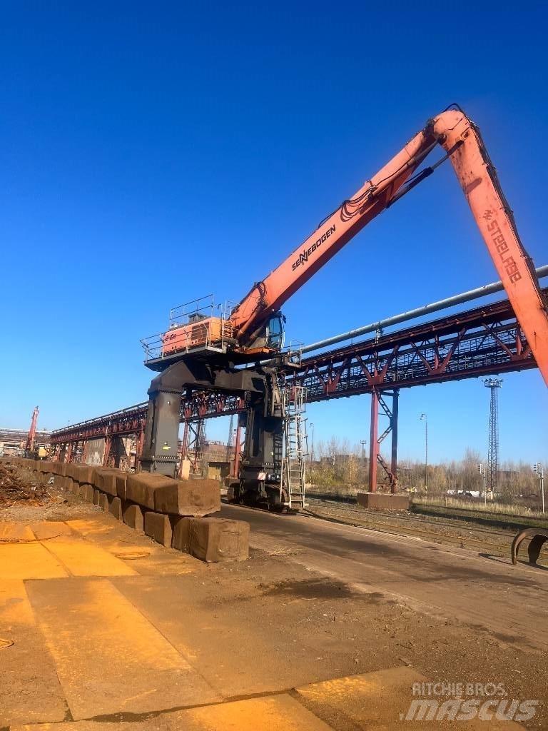 Sennebogen 840 E Bageri za manipuliranje materijalom / otpadom