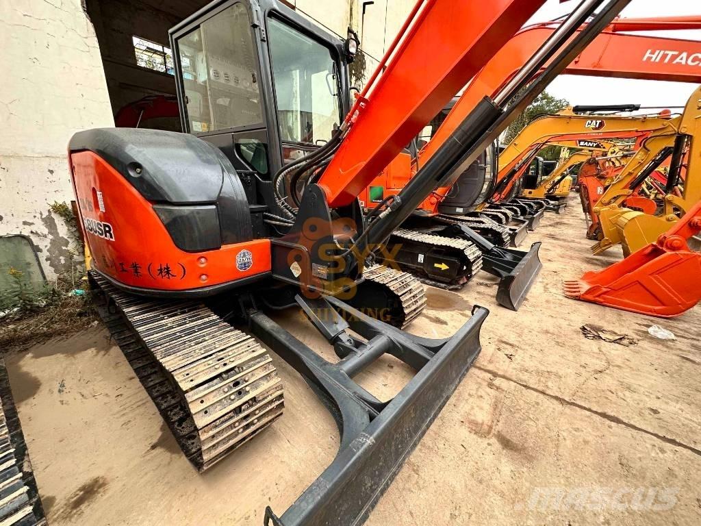 Hitachi ZX 68USR-5A Mini bageri <7t