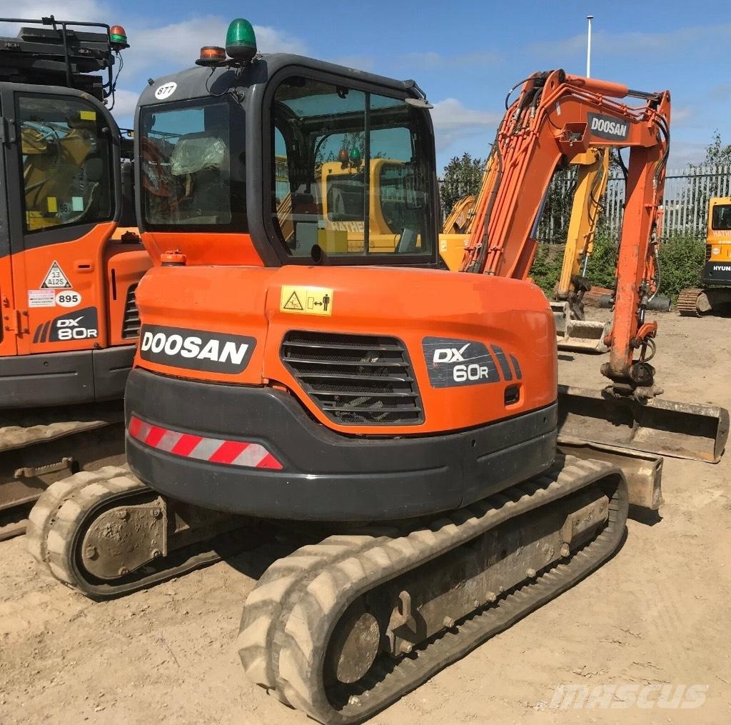Doosan DX 60 R Mini bageri <7t