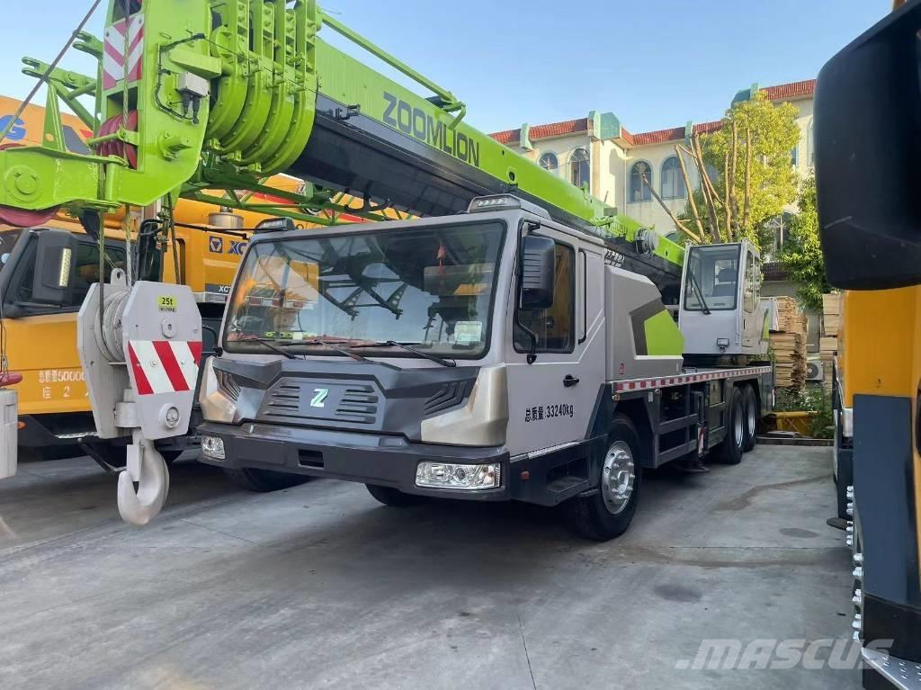 Zoomlion ZTC 251 V Rabljene dizalice za težak teren