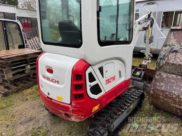 Takeuchi TB 216 V4 Mini bageri <7t