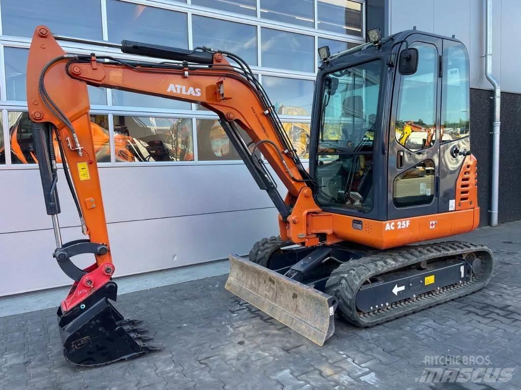Atlas AC25F Mini bageri <7t