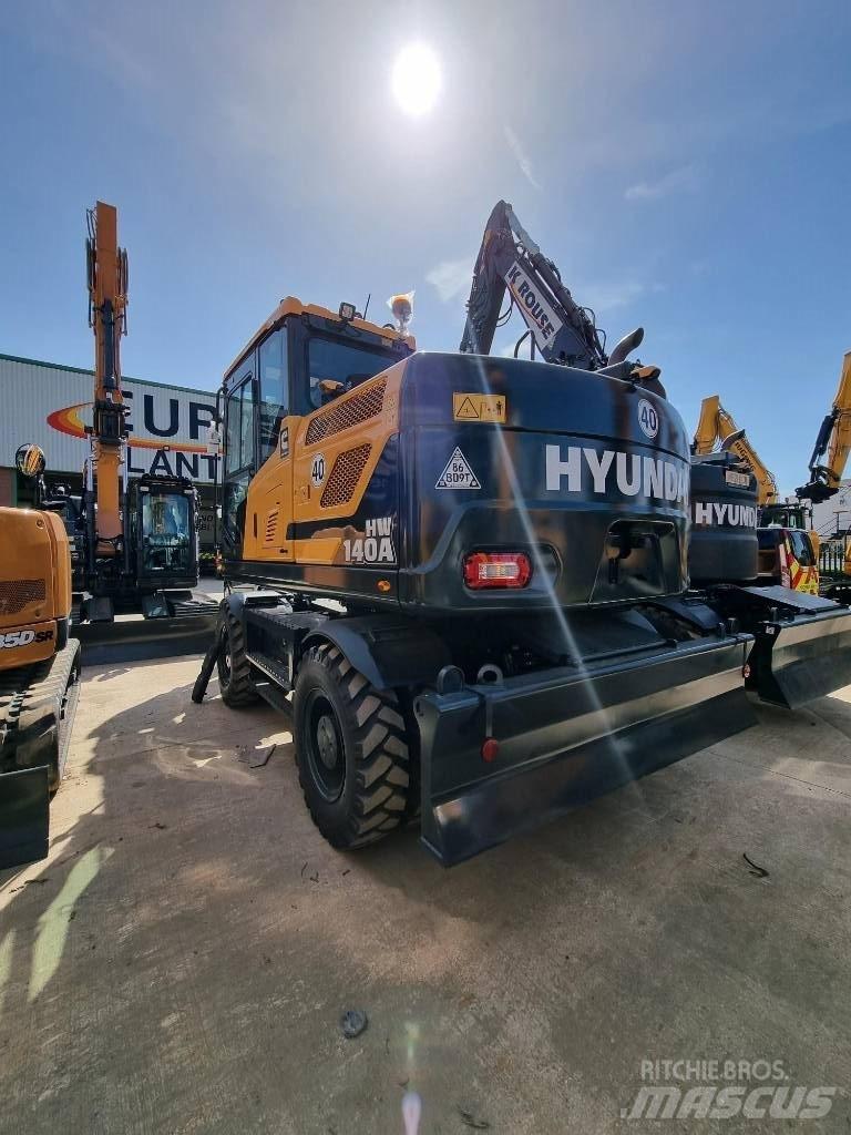 Hyundai HW140A Bageri na kotačima