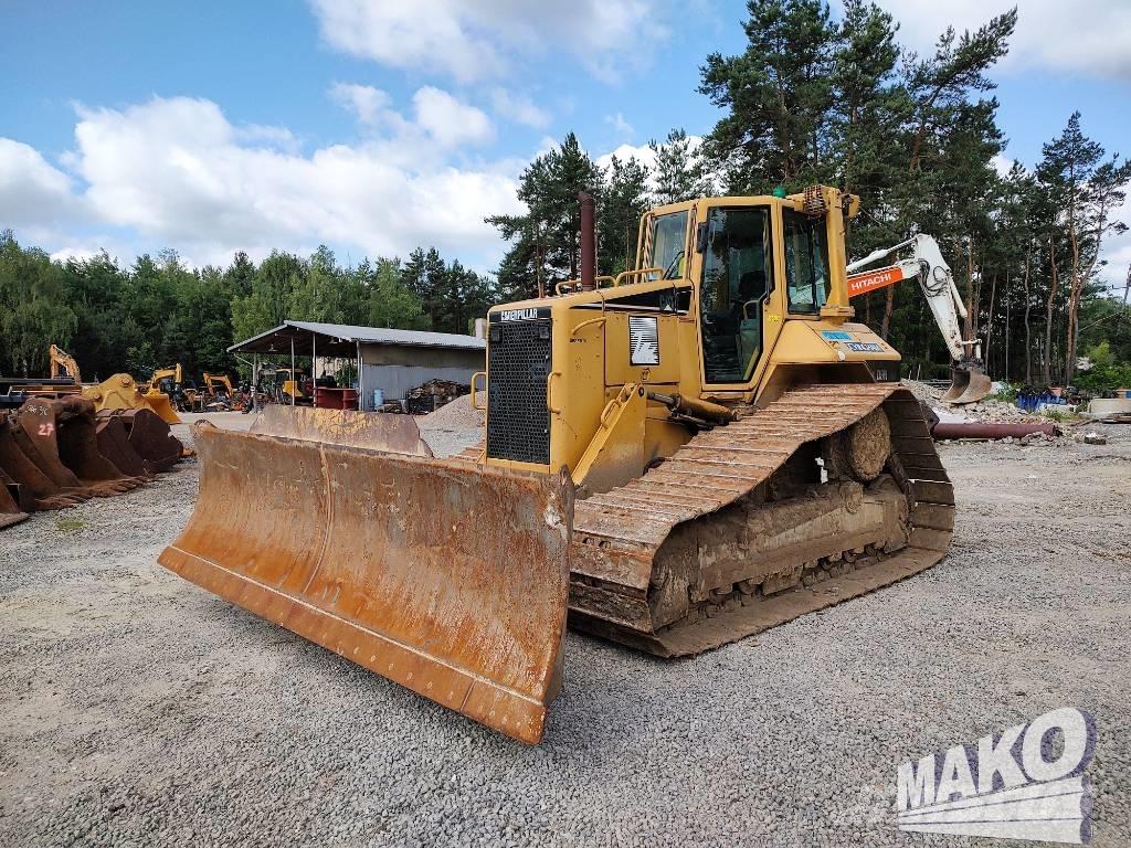 CAT D 6 N LGP Buldožeri gusjeničari