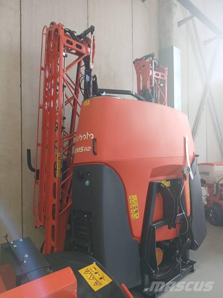 Kubota XMS112 Ugradene prskalice
