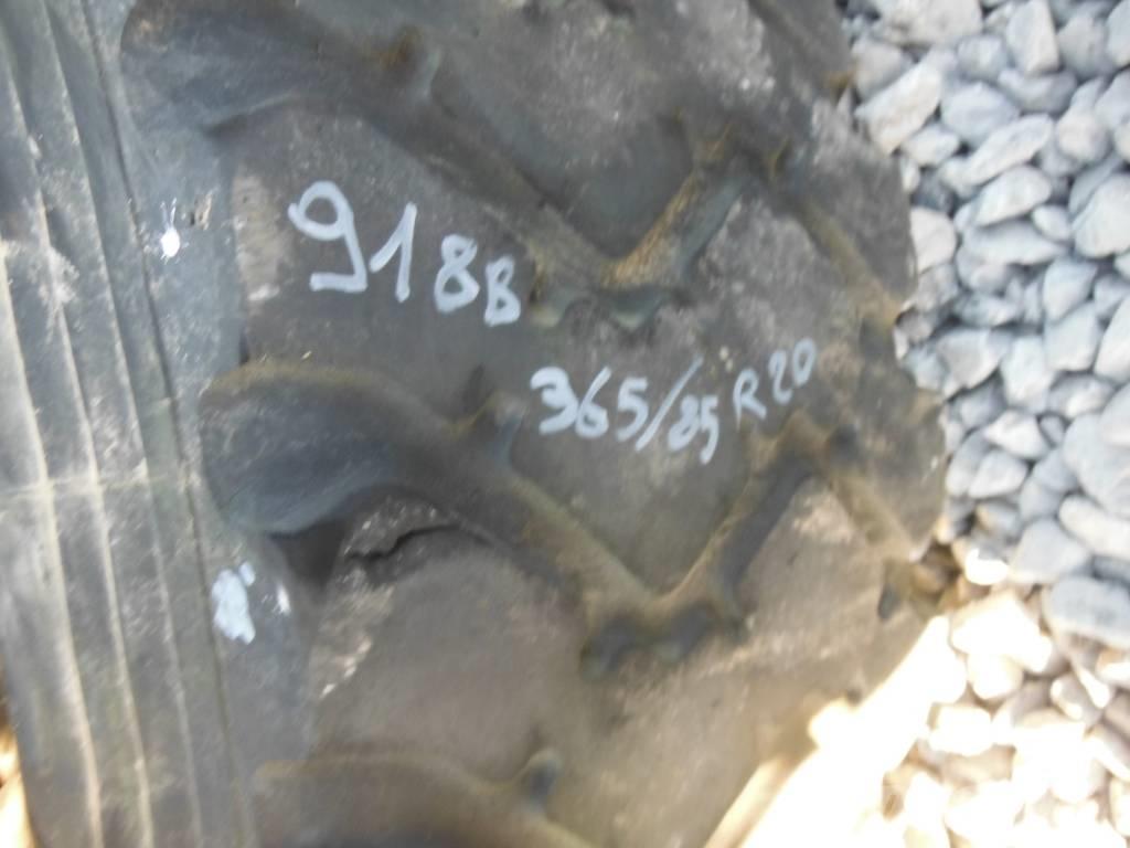 Michelin 365/85R20 Gume, kotači i naplatci