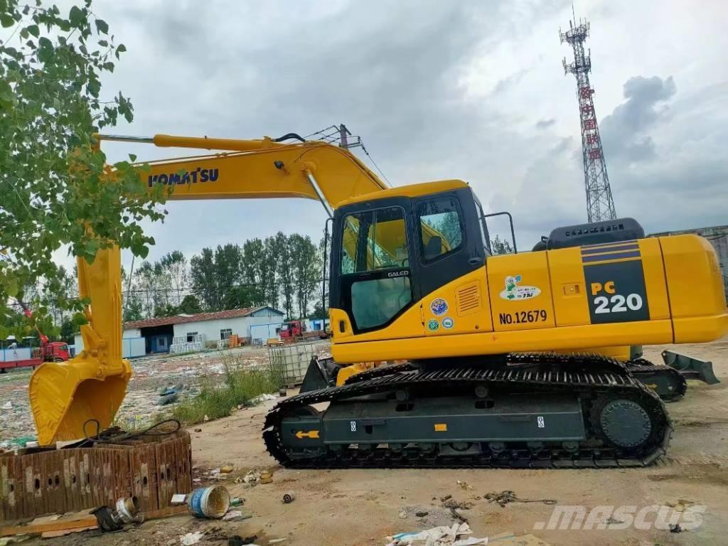 Komatsu PC 220 Bageri gusjeničari