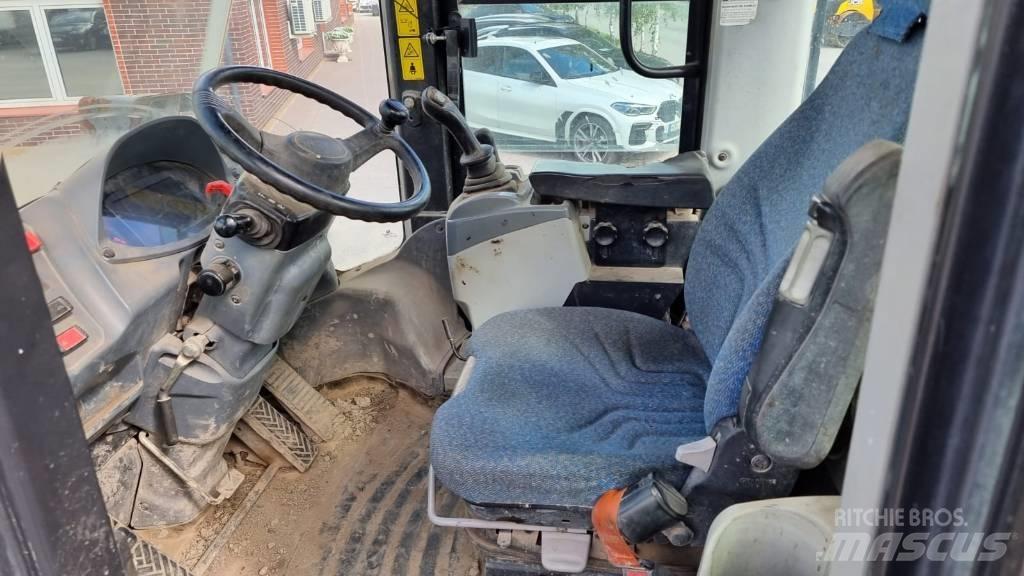 Hitachi ZW 220-6 Utovarivači na kotačima