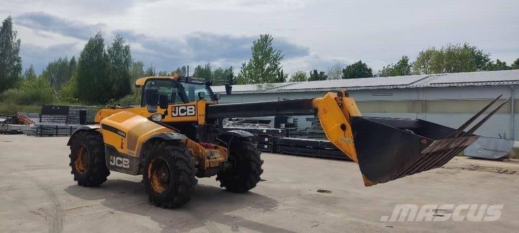 JCB 532-70AGS Višenamjenski utovarivači